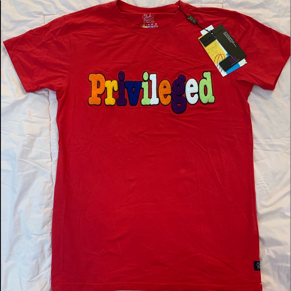 Red bleecker and Mercer short sleeve top